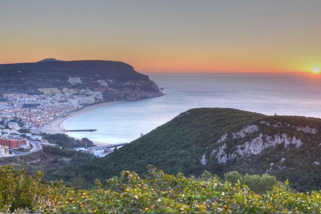 Villa Casa Com Jardim Perto Da Praia Sesimbra Exterior foto